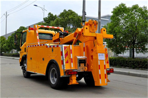 渝水区高速路拖车费